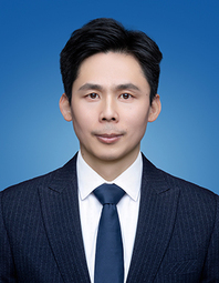李振龙