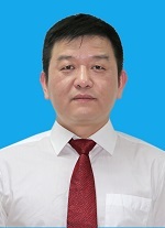杨靖