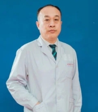 王立军