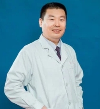 李新华