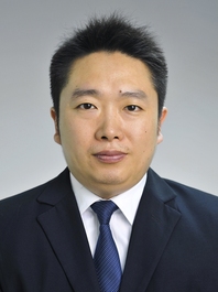 陈琼