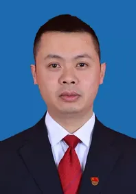 李平