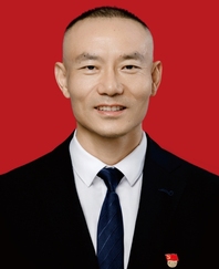 易纤奉