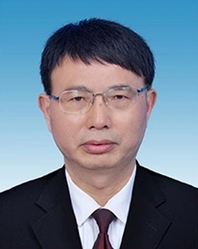 何鹏云