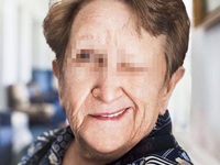苦笑面容