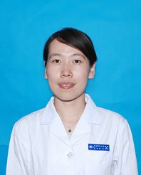 李英英