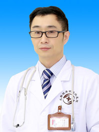 王强