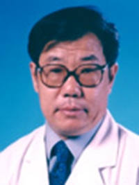 尹常健