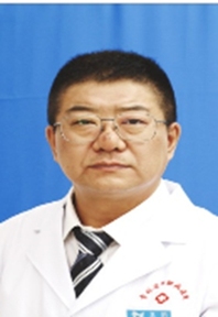 王明