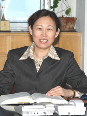 张君