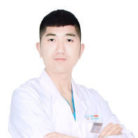 李鑫