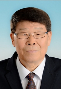 倪毓生