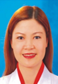 黄群英