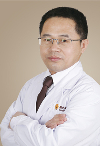李明华