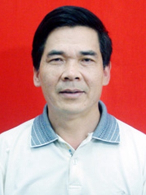 邱家廷