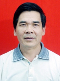 邱家廷