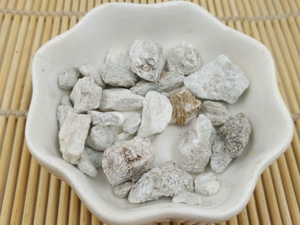 阳起石
