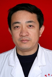 李东群