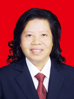 伊春锦