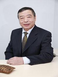 鲁卫星