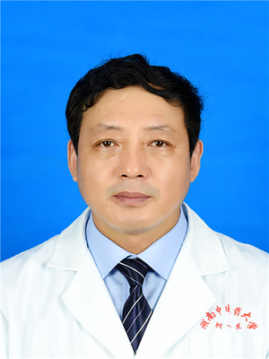 张文兴