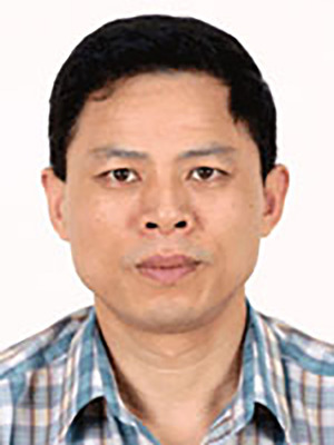 邓国三