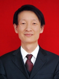 田华