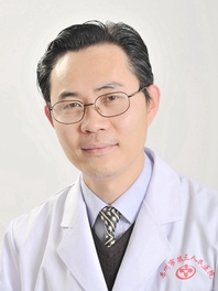 杨伟忠
