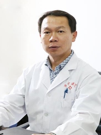 杨世春