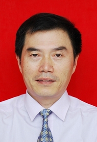 陈伟