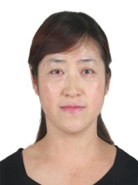 杨宏英
