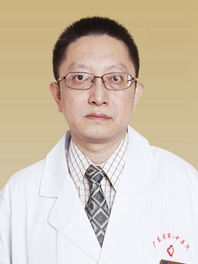王炜