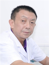 丁一凡
