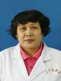 田华
