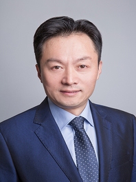 王强