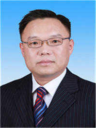 董建国