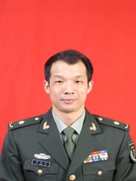李振彬