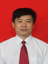 李玮