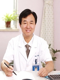 董文哲