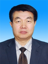 荣学东