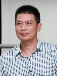 苏津自