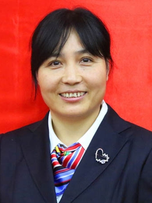 常淑芳