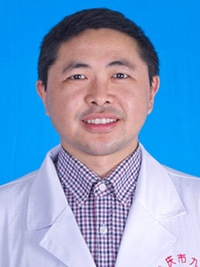 向明确