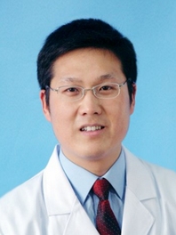 万小勇