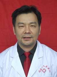 李玮