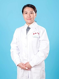 李一莹