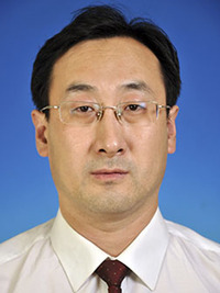 李铭