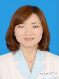 何佳佳