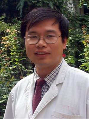 黄明华