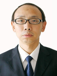 丁旭东